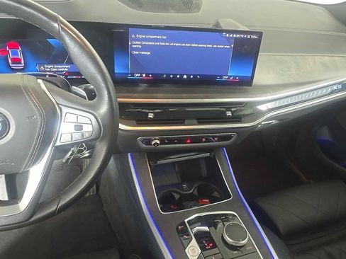 Used 2024 BMW X5 xDrive40i w/ Premium Package AWD/4WD image 8