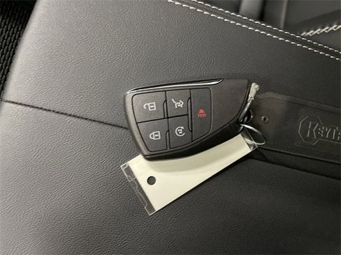 New 2026 GMC Terrain Denali w/ LPO, Floor Liner Package image 34