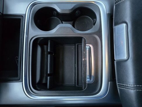 Used 2018 RAM 2500 Limited image 30