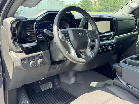 Used 2024 Chevrolet Silverado 1500 RST AWD/4WD image 2