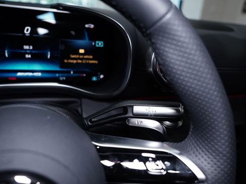 New 2025 Mercedes-Benz SL 63 AMG 4MATIC image 19