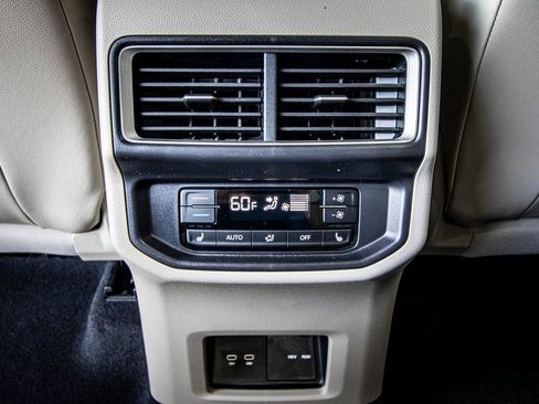 New 2026 Volkswagen Atlas SEL Premium R-Line image 50