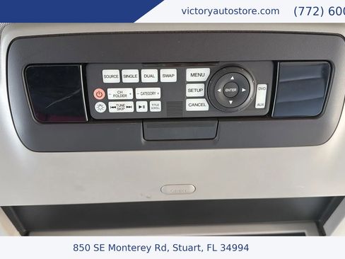 Used 2011 Honda Odyssey Touring Elite image 30