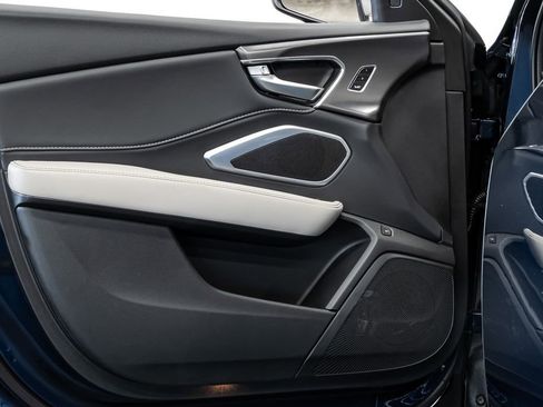 New 2026 Acura RDX SH-AWD image 9