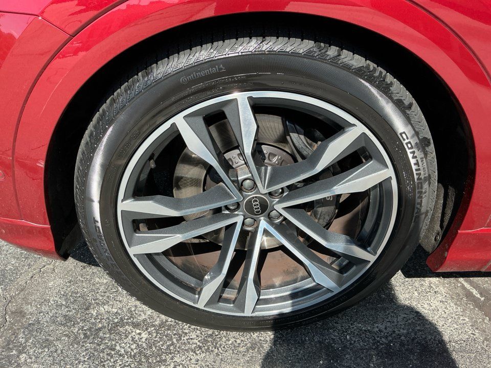 Used 2021 Audi SQ8 Prestige w/ Prestige Package AWD/4WD image 27