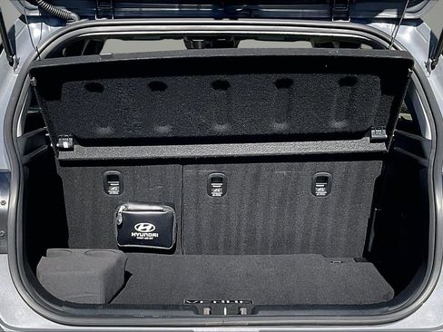 Used 2023 Hyundai Venue SEL w/ Cargo Package image 24