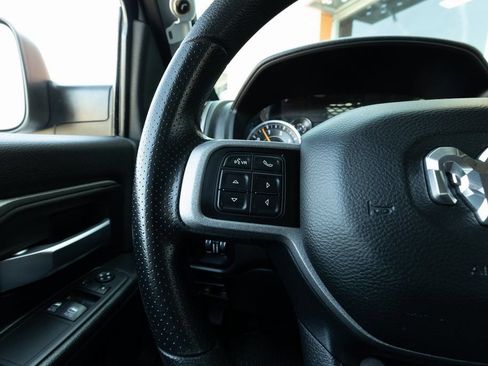 Used 2019 RAM 5500 Tradesman RWD image 23