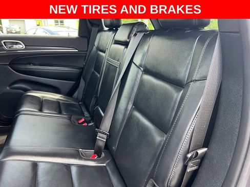 Used 2018 Jeep Grand Cherokee Limited AWD/4WD image 20
