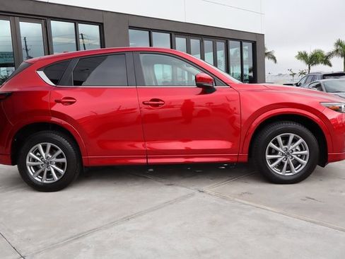 Certified 2025 MAZDA CX-5 AWD 2.5 S w/ Preferred Package image 2