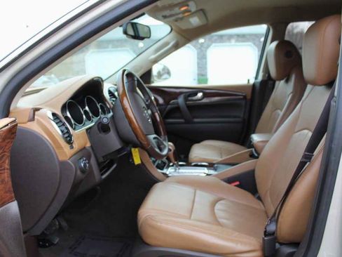 Used 2015 Buick Enclave Leather image 25