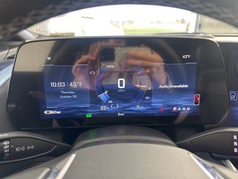 New 2026 Chevrolet Equinox EV LT image 23