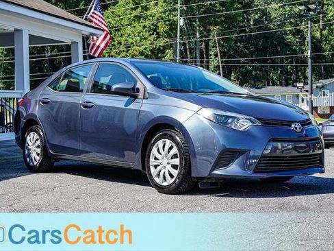 Used 2015 Toyota Corolla LE FWD image 9