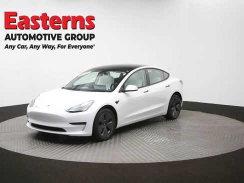 Used 2023 Tesla Model 3 Standard Range RWD image 50