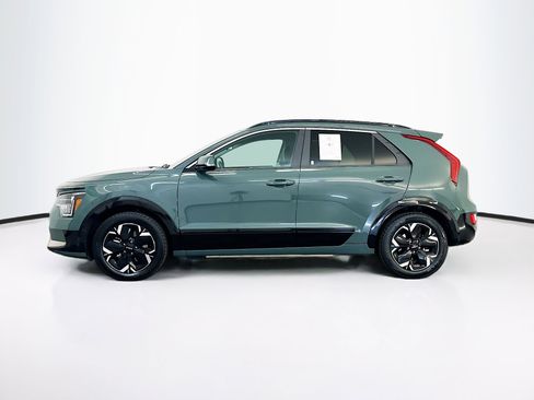 Used 2024 Kia Niro Wind FWD image 4