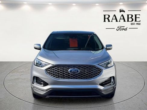 Used 2024 Ford Edge SEL w/ Convenience Package AWD/4WD image 9