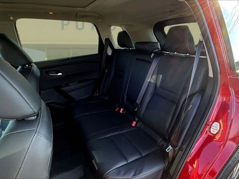 Used 2024 Nissan Rogue SL w/ SL Premium Package image 21