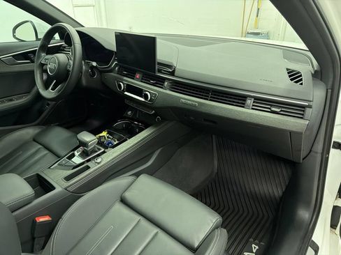 Used 2022 Audi A4 2.0T Premium Plus w/ Premium Plus Package AWD/4WD image 29