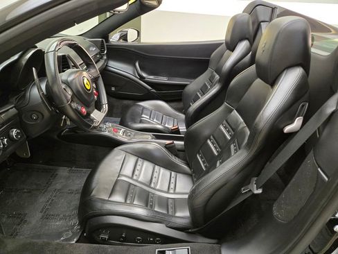 Used 2014 Ferrari 458 Spider RWD image 19