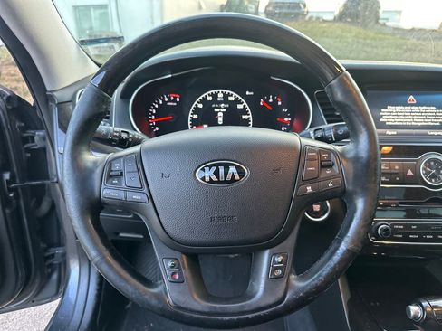 Used 2014 Kia Cadenza Premium w/ Technology Package image 13