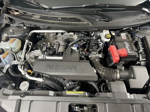Certified 2025 Nissan Rogue S image 29