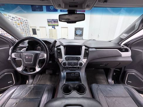 Used 2015 GMC Yukon XL SLE w/ Convenience Package RWD image 28