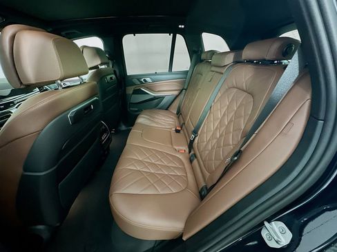 New 2026 BMW X5 M60i image 32