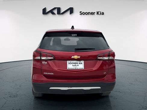 Used 2024 Chevrolet Equinox LT FWD image 5