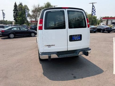 Used 2020 Chevrolet Express 2500 w/ Driver Convenience Package RWD image 8