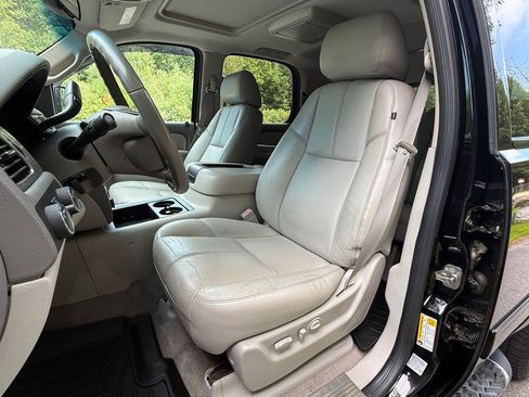 Used 2012 Chevrolet Tahoe LT AWD/4WD image 10