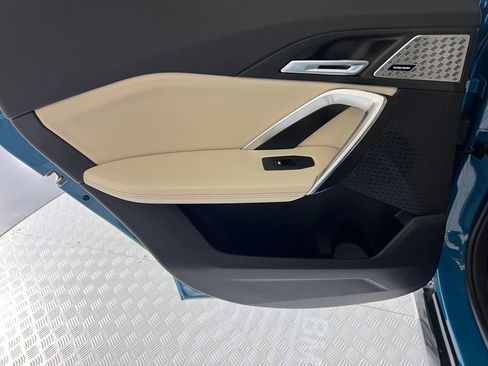 Used 2025 BMW X1 xDrive28i w/ Premium Package image 21