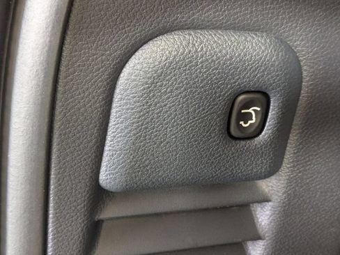 Used 2021 Jeep Grand Cherokee Summit RWD image 33