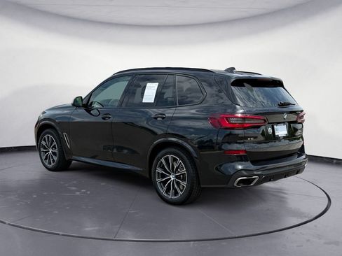 Used 2022 BMW X5 M50i w/ Parking Assistance Package AWD/4WD image 5