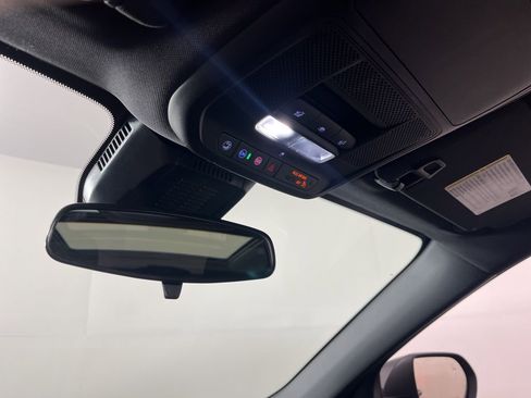 New 2026 Chevrolet Equinox LT image 27