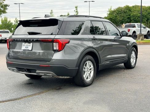 New 2026 Ford Explorer Active w/ Active Comfort Package RWD image 4