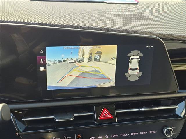 Used 2023 Kia Niro SX Touring FWD image 14
