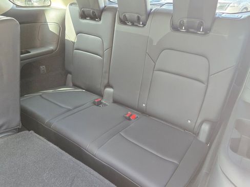 Used 2022 Nissan Pathfinder SL image 19