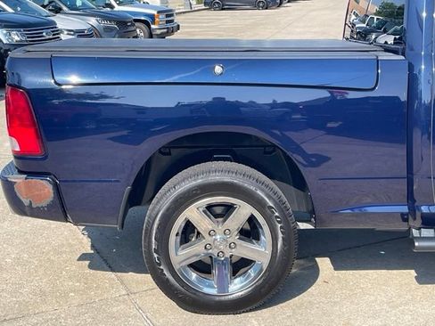 Used 2018 RAM 1500 Express AWD/4WD image 8