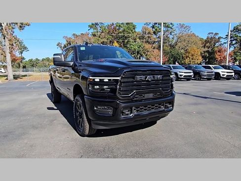 New 2026 RAM 2500 Laramie w/ Night Edition AWD/4WD image 36