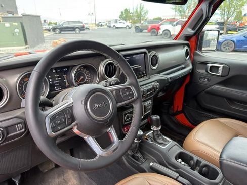 Used 2023 Jeep Wrangler Unlimited Rubicon w/ Xtreme 35 Tire Package AWD/4WD image 8