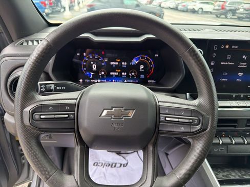 Used 2024 Chevrolet Colorado Trail Boss w/ Advanced Trailering Package AWD/4WD image 21