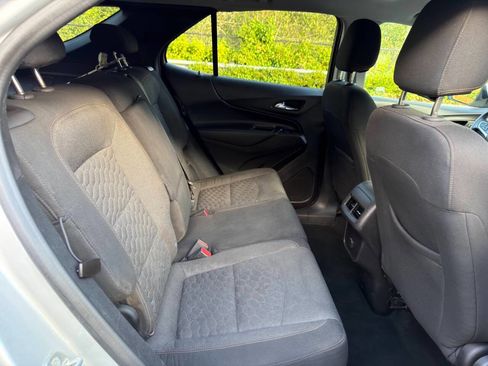 Used 2018 Chevrolet Equinox LT image 26
