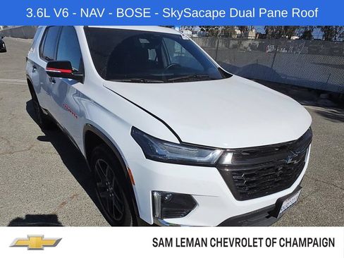 Used 2023 Chevrolet Traverse Premier w/ Redline Edition FWD image 1