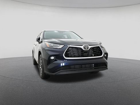 New 2026 Toyota Highlander XLE AWD/4WD image 30