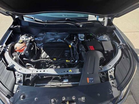 Used 2025 Chevrolet Trax ACTIV w/ Driver Confidence Package image 23