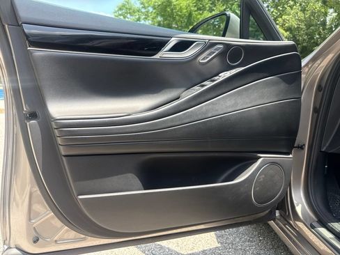 Used 2021 Genesis G80 2.5T AWD/4WD image 13