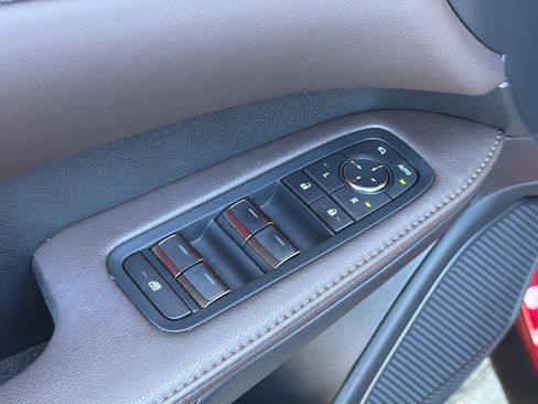 Used 2023 Lexus RX 350 FWD w/ Accessory Package image 11
