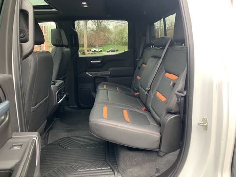 Used 2021 GMC Sierra 1500 AT4 w/ AT4 Premium Package AWD/4WD image 24