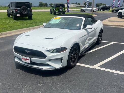 Used 2023 Ford Mustang Premium RWD image 4