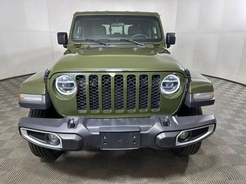 Used 2022 Jeep Gladiator Sport image 8