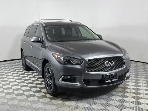 Used 2019 INFINITI QX60 Luxe w/ Sensory Package AWD/4WD image 3